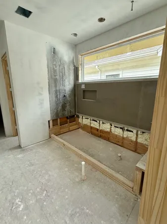 $2,599,900 | 1002 East 6 1/2 Street, Houston, TX 77009