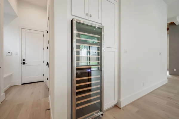 $2,599,900 | 1002 East 6 1/2 Street, Houston, TX 77009