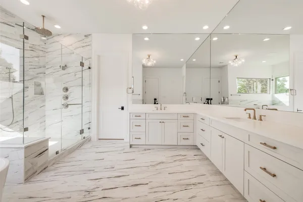 $2,599,900 | 1002 East 6 1/2 Street, Houston, TX 77009