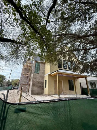 $2,599,900 | 1002 East 6 1/2 Street, Houston, TX 77009