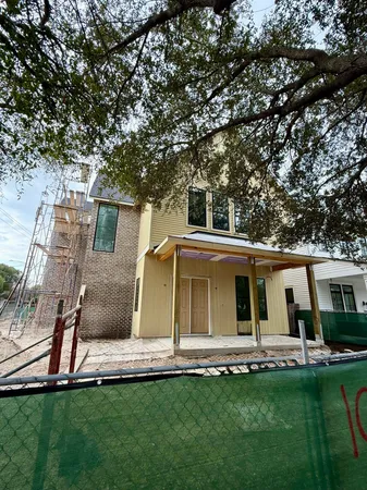 $2,599,900 | 1002 East 6 1/2 Street, Houston, TX 77009