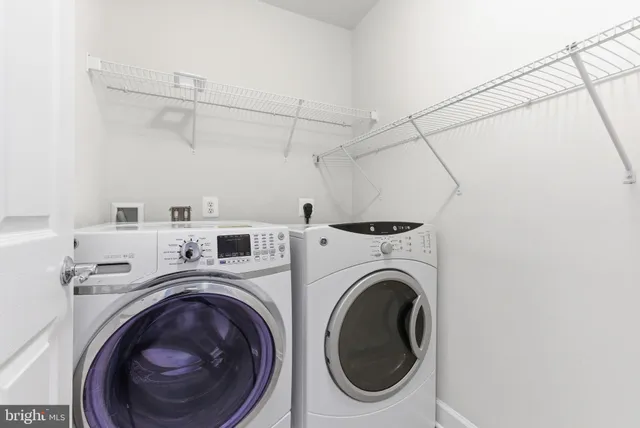 $820,000 | 42904 Bittner Square, Ashburn, VA 20148