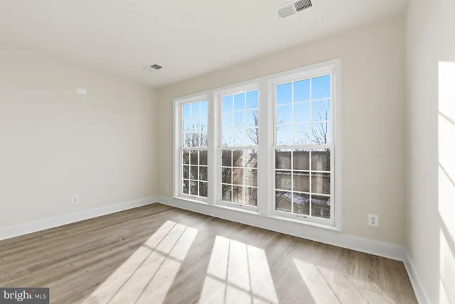 $820,000 | 42904 Bittner Square, Ashburn, VA 20148