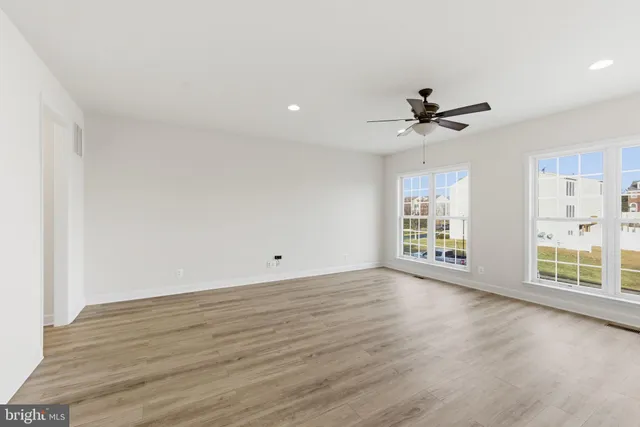 $820,000 | 42904 Bittner Square, Ashburn, VA 20148