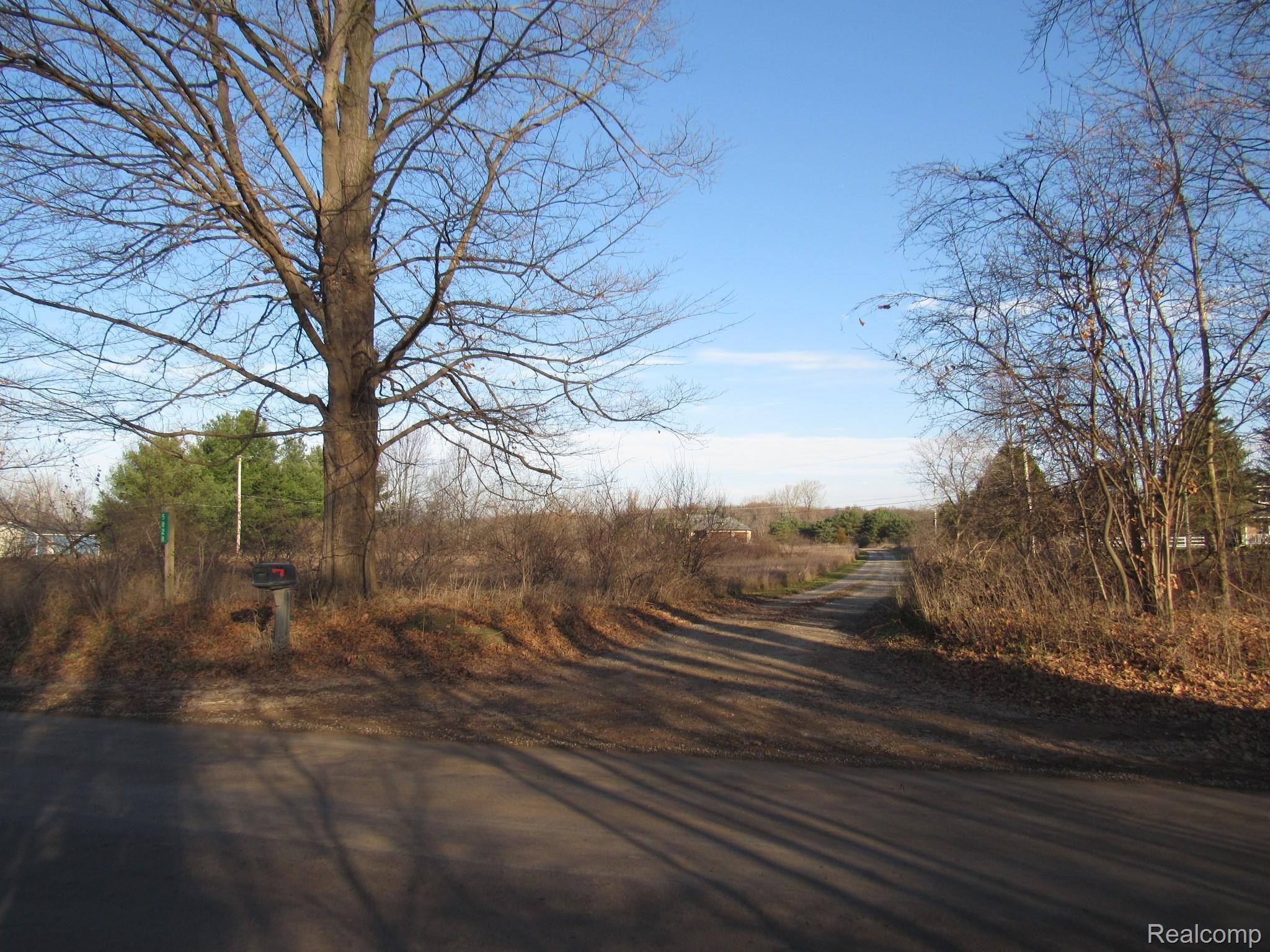 0 Oakhill Road Ortonville, MI 48462 - Photo 5 of 23 5828 OAK HILL RD BRANDON (8).JPG