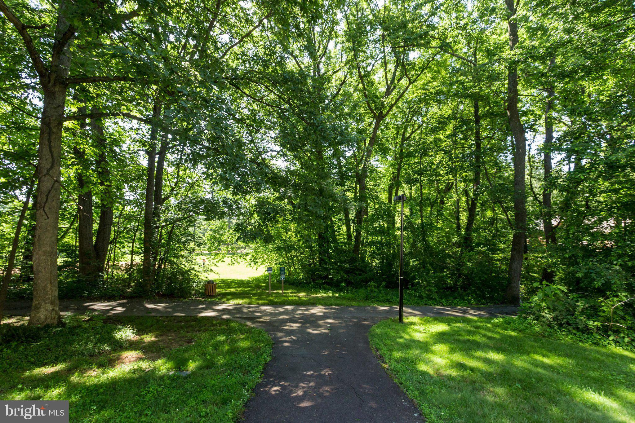 1713 Wainwright Drive Reston, VA 20190 - Photo 39 of 67