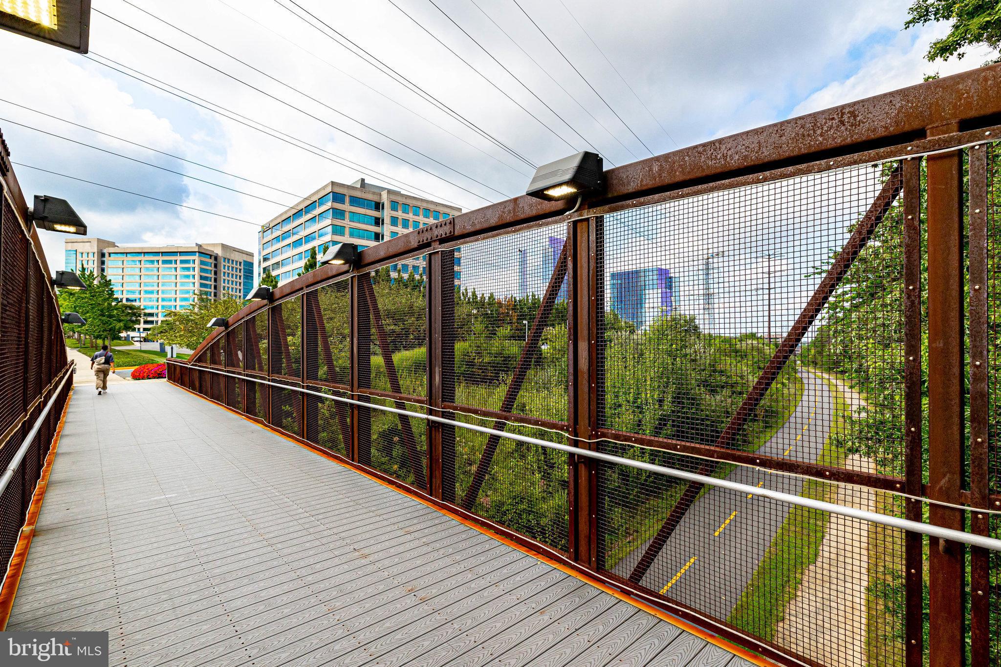 1713 Wainwright Drive Reston, VA 20190 - Photo 48 of 67