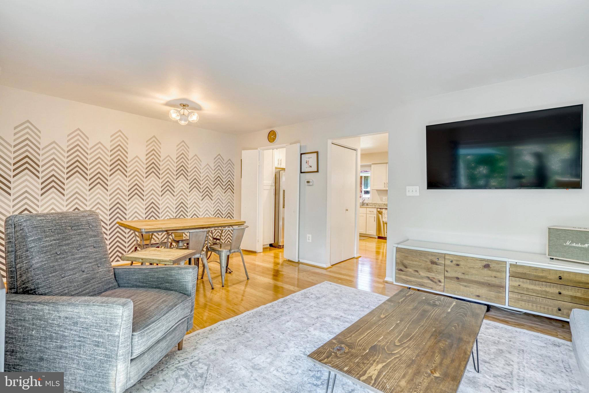 1713 Wainwright Drive Reston, VA 20190 - Photo 4 of 67 Move in Ready