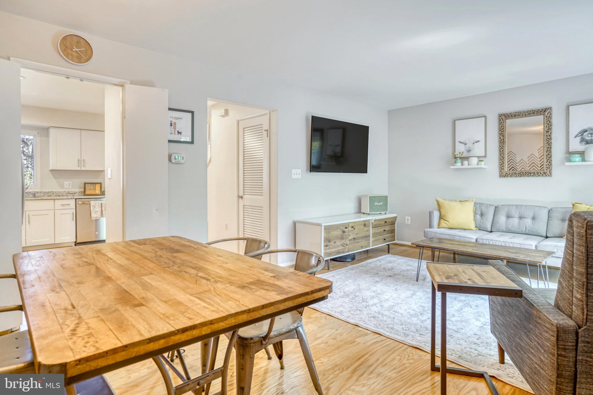 1713 Wainwright Drive Reston, VA 20190 - Photo 6 of 67