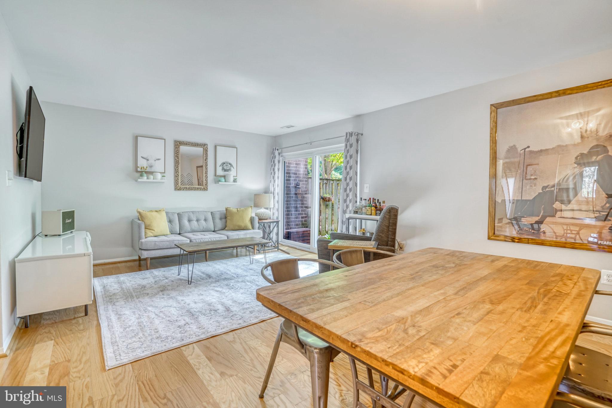 1713 Wainwright Drive Reston, VA 20190 - Photo 9 of 67