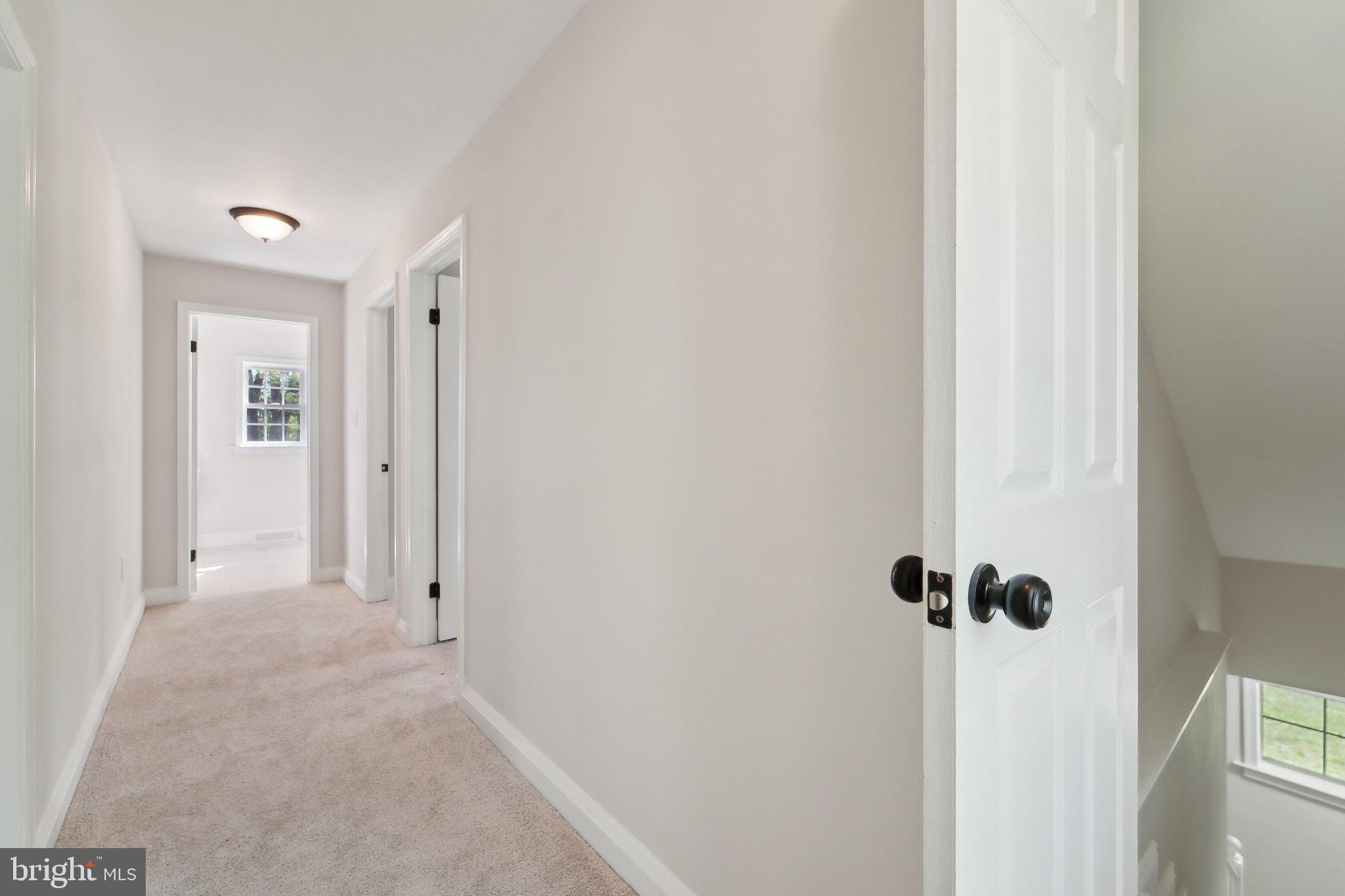 3216 East Joppa Road Baltimore, MD 21234 - Photo 16 of 35 Upstairs Hallway