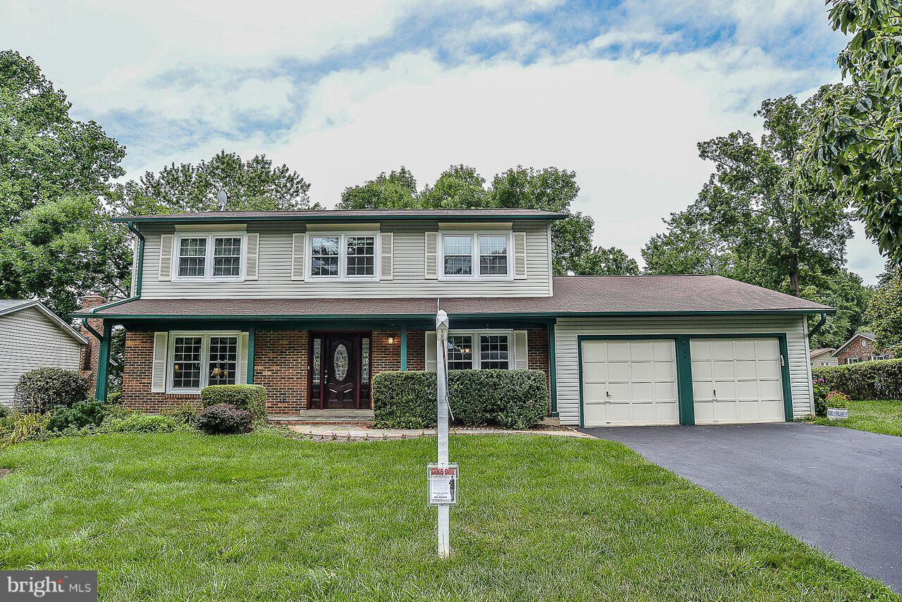 7154 Sontag Way Springfield, VA 22153 - Photo 1 of 21 Exterior (Front)
