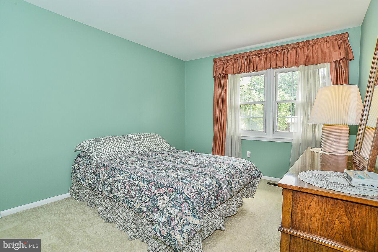7154 Sontag Way Springfield, VA 22153 - Photo 14 of 21 Bedroom