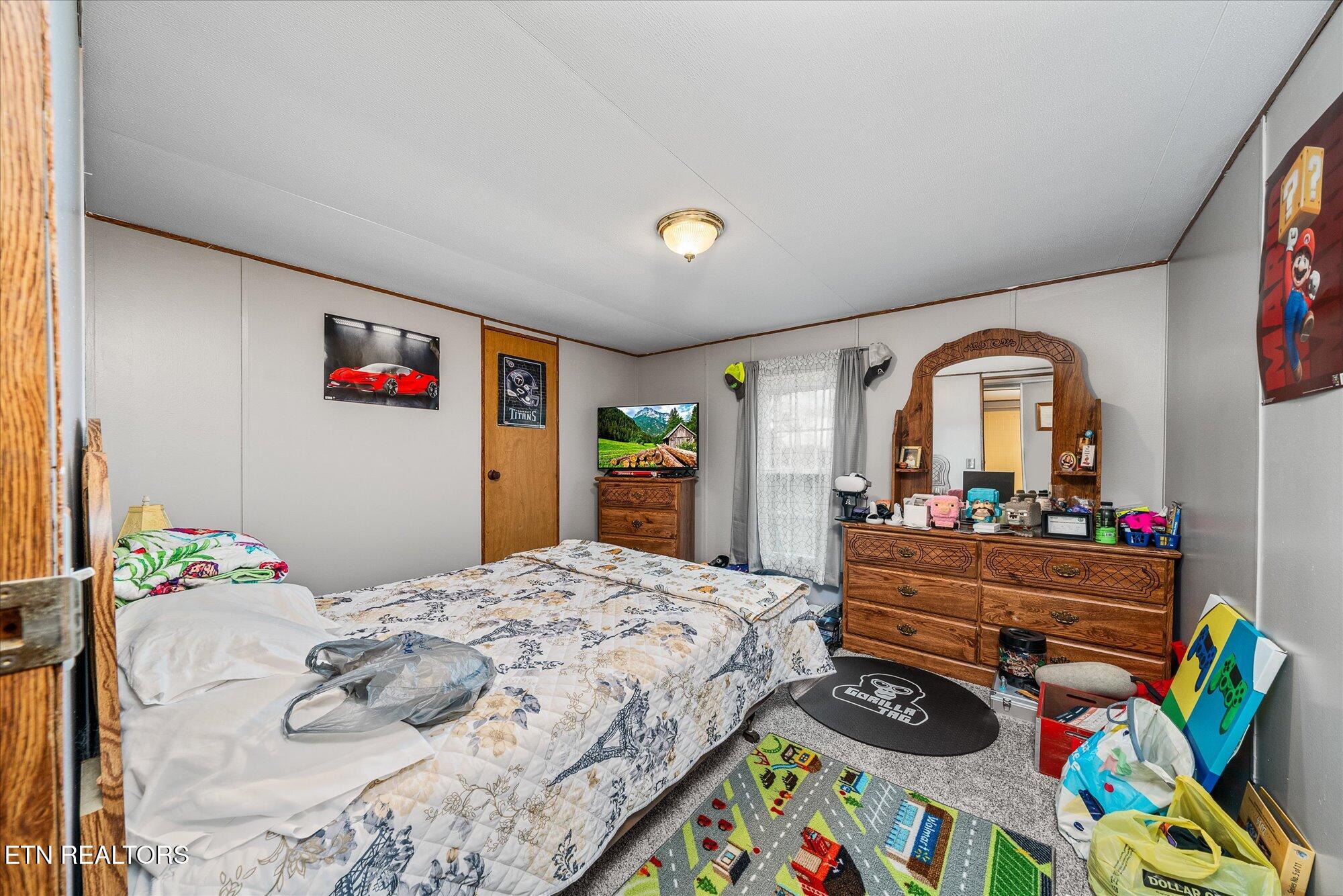 409 West Loop Road Sparta, TN 38583 - Photo 17 of 38 Bedroom 2