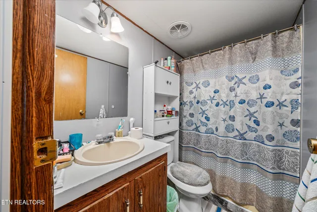 $199,900 | 409 West Loop Road, Sparta, TN 38583