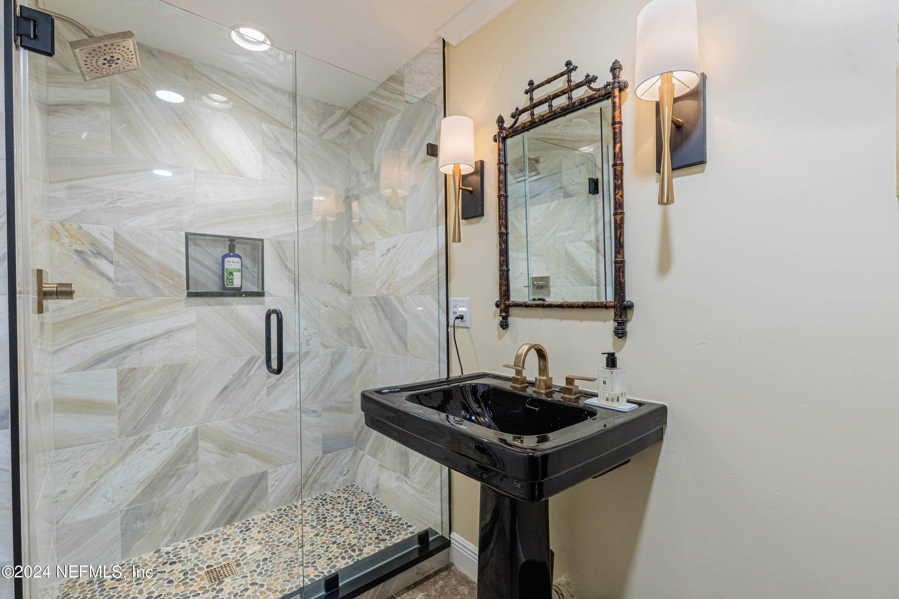 3665 Hedrick Street Jacksonville, FL 32205 - Photo 30 of 62 Downstairs Full Bathroom