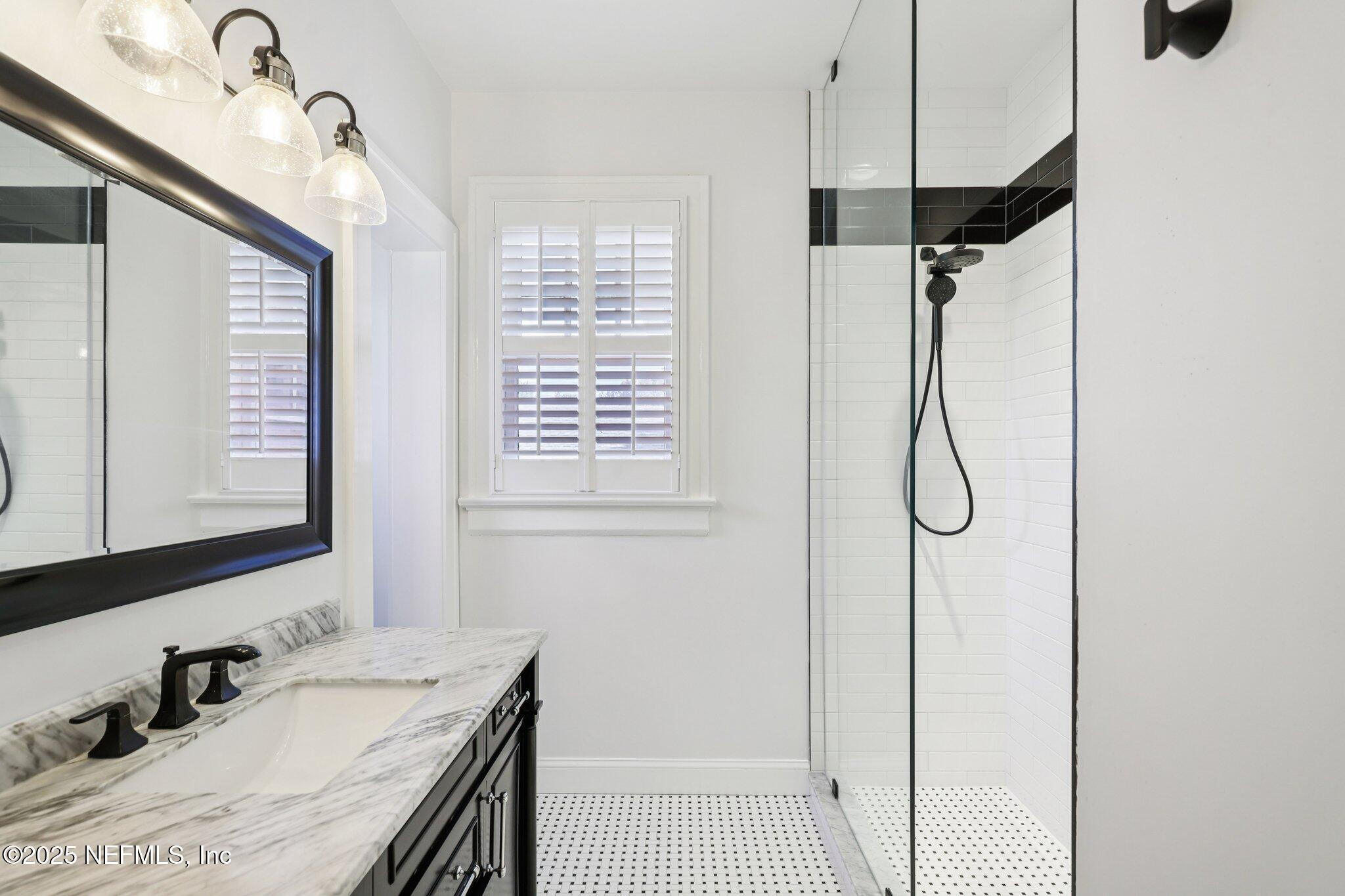 3665 Hedrick Street Jacksonville, FL 32205 - Photo 41 of 62 Upstairs full bath