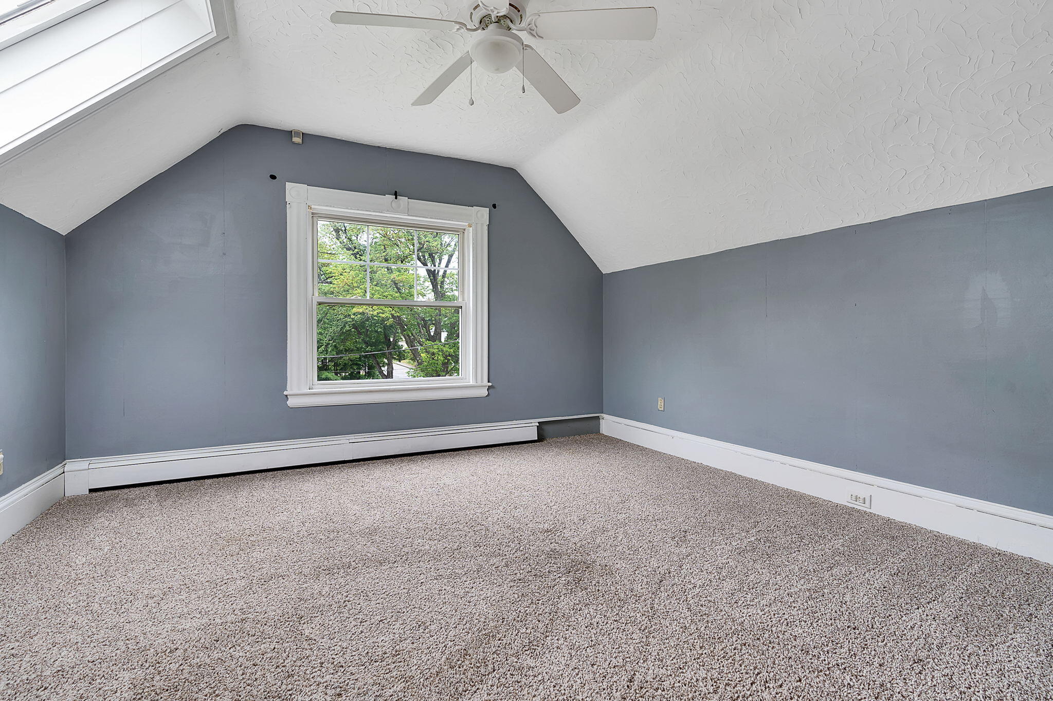 25 Howard Street Springvale, ME 04083 - Photo 25 of 34 25Howard-36
