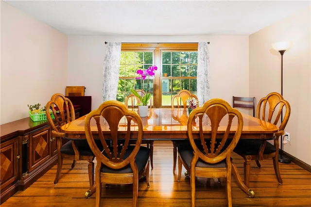 $639,900 | 8 Winterberry Drive, Coventry, RI 02816