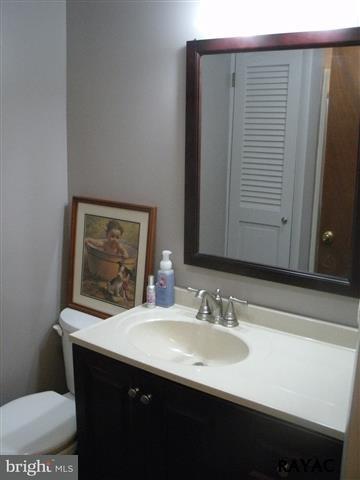 424 Spring Forge Drive Spring Grove, PA 17362 - Photo 17 of 25