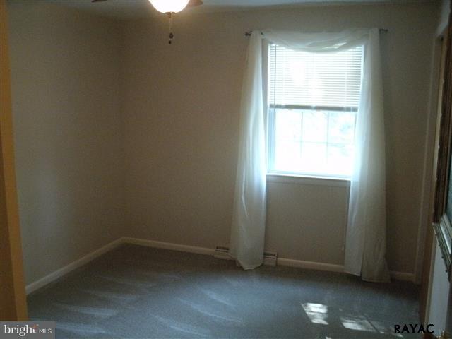 424 Spring Forge Drive Spring Grove, PA 17362 - Photo 18 of 25