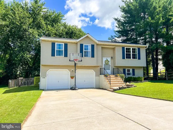 $395,000 | 3838 Dakota Road, Hampstead, MD 21074
