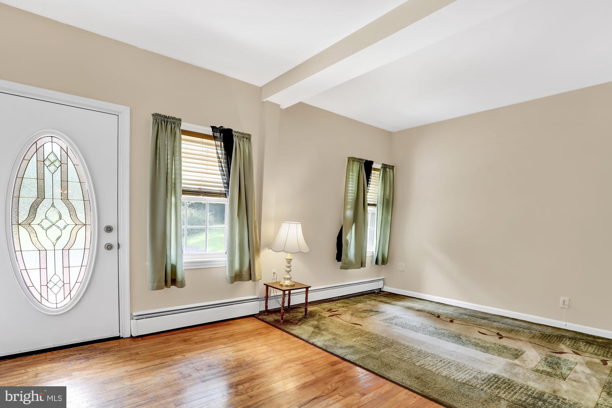1464 Easton Road Warrington, PA 18976 - Photo 2 of 30 Living Room