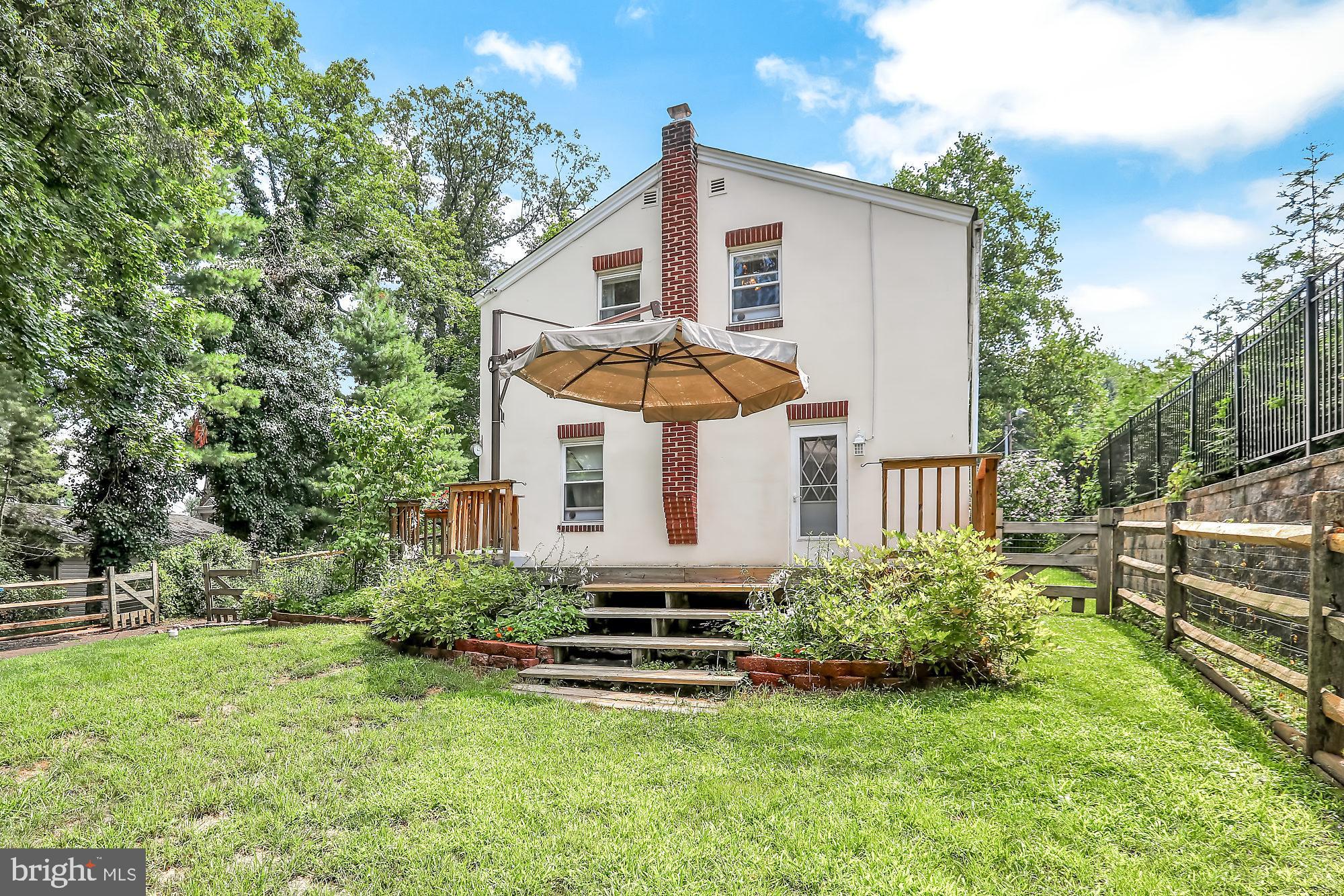 1464 Easton Road Warrington, PA 18976 - Photo 24 of 30 Exterior Back / Deck