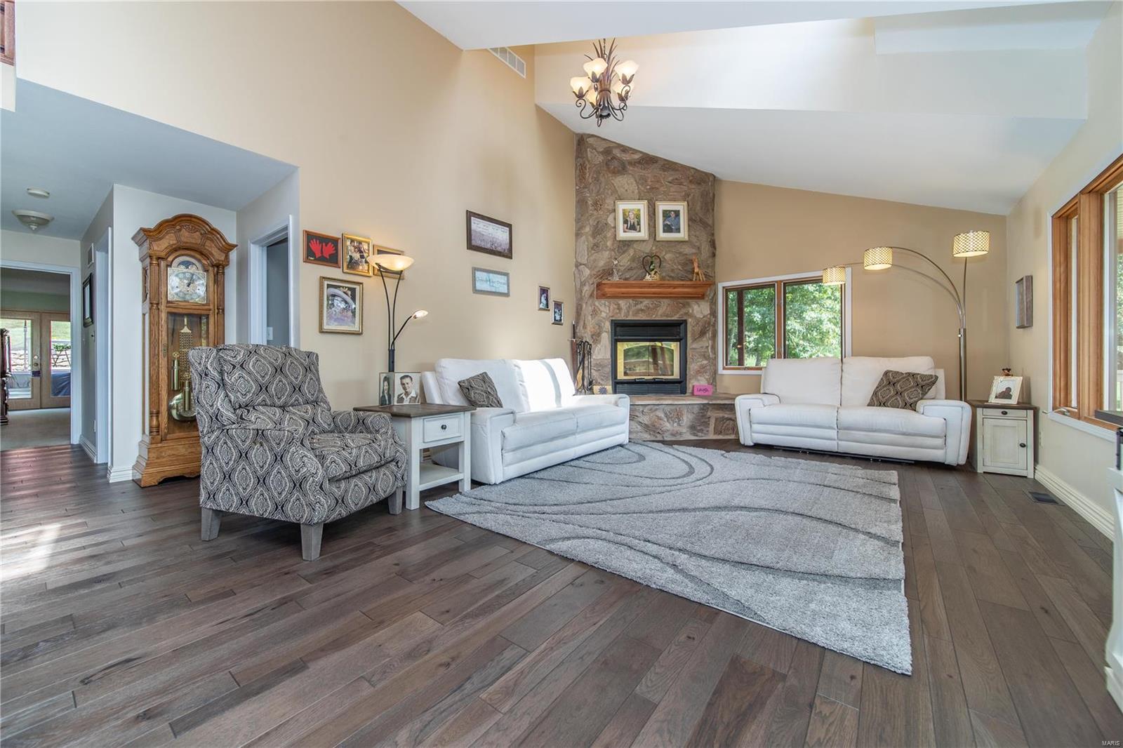 19035 Model Realty Road Wildwood, MO 63069 - Photo 6 of 43 Gallery Image 6