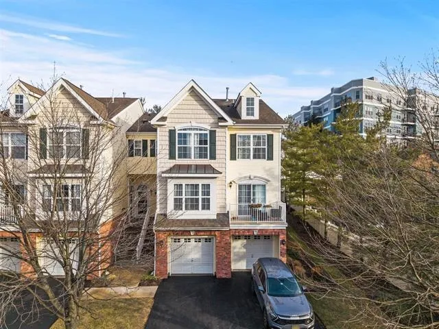 $549,000 | 4 Boatworks Drive, Bayonne, NJ 07002