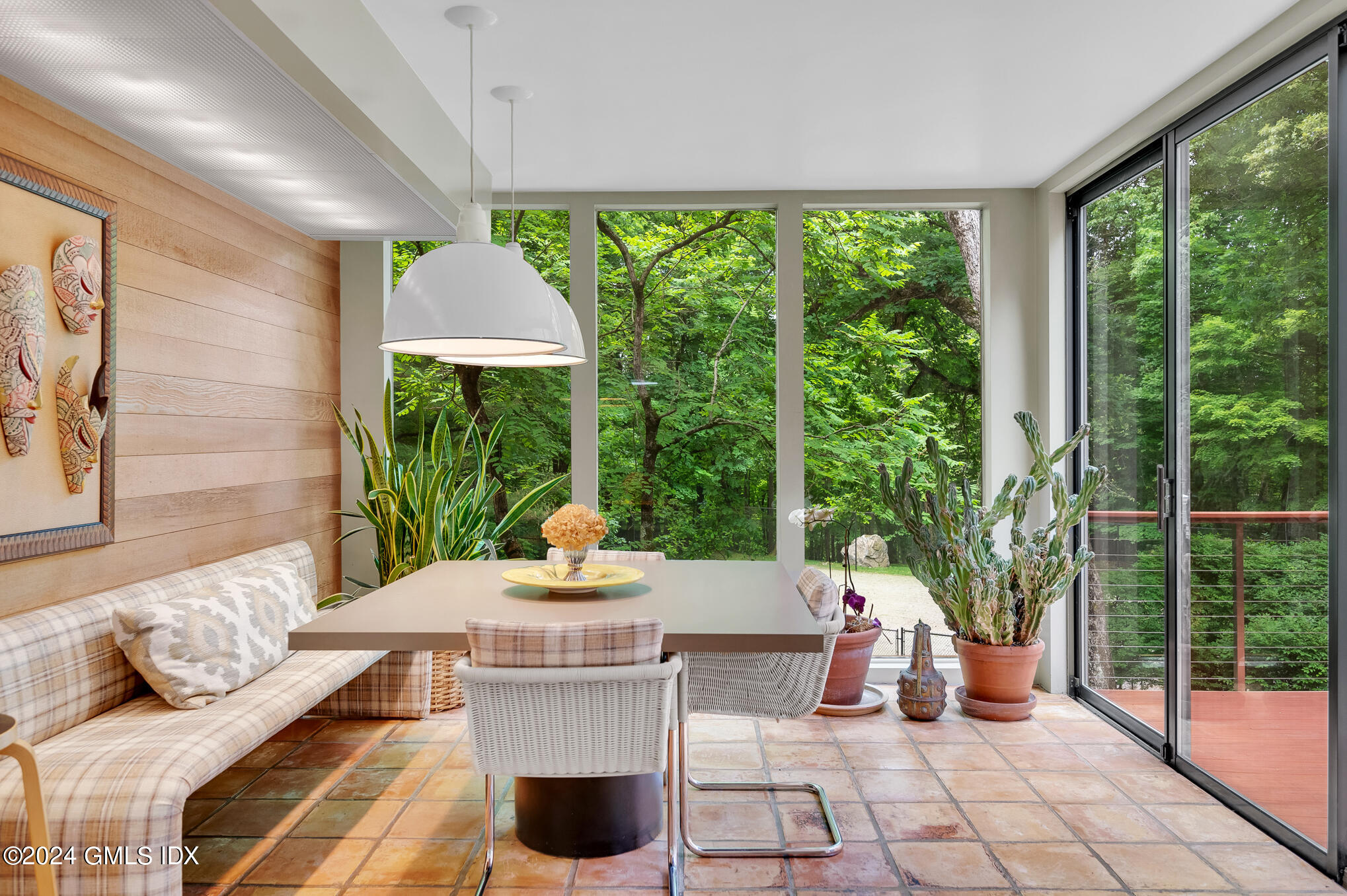 66 Sumner Road Greenwich, CT 06831 - Photo 16 of 43 Z6A_4189