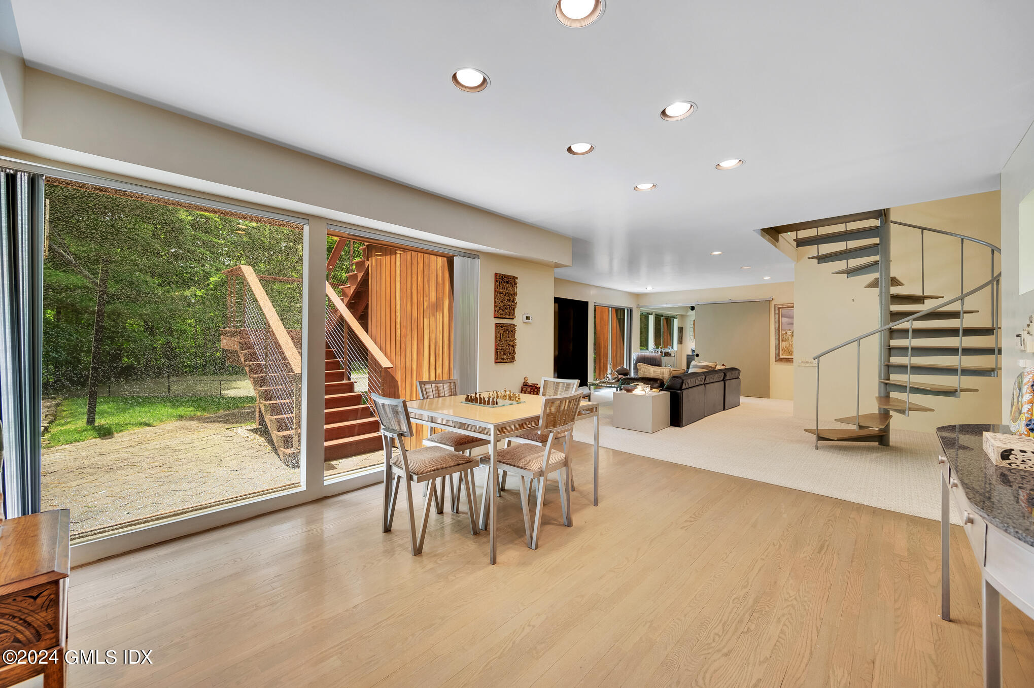 66 Sumner Road Greenwich, CT 06831 - Photo 29 of 43 Z6A_4570