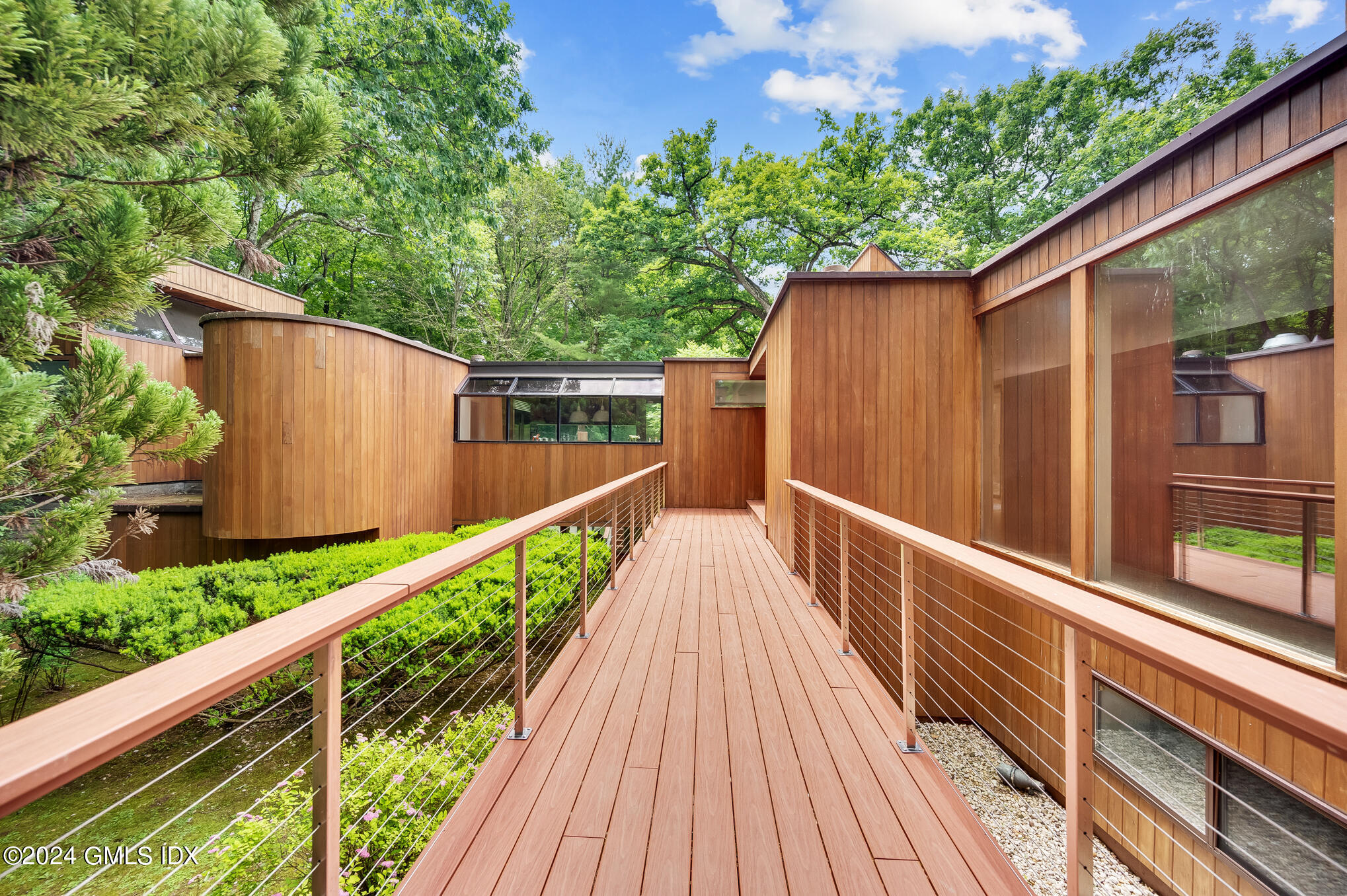 66 Sumner Road Greenwich, CT 06831 - Photo 3 of 43 Z6A_4748