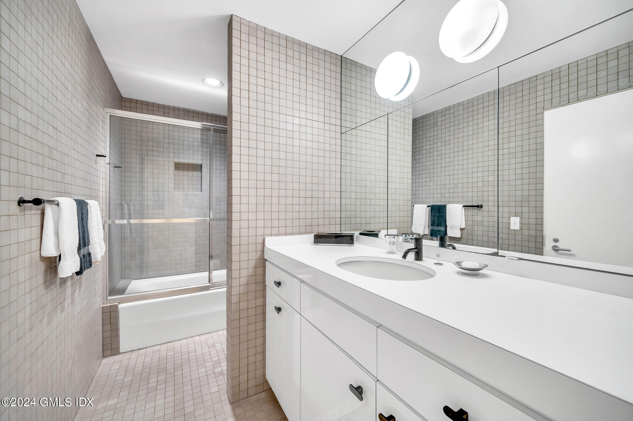 66 Sumner Road Greenwich, CT 06831 - Photo 36 of 43 Z6A_4670