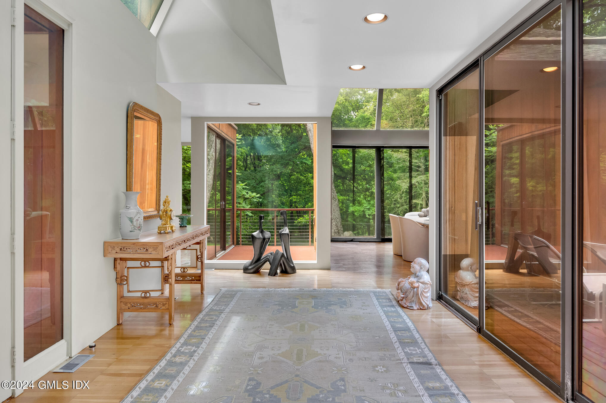 66 Sumner Road Greenwich, CT 06831 - Photo 6 of 43 Z6A_4244