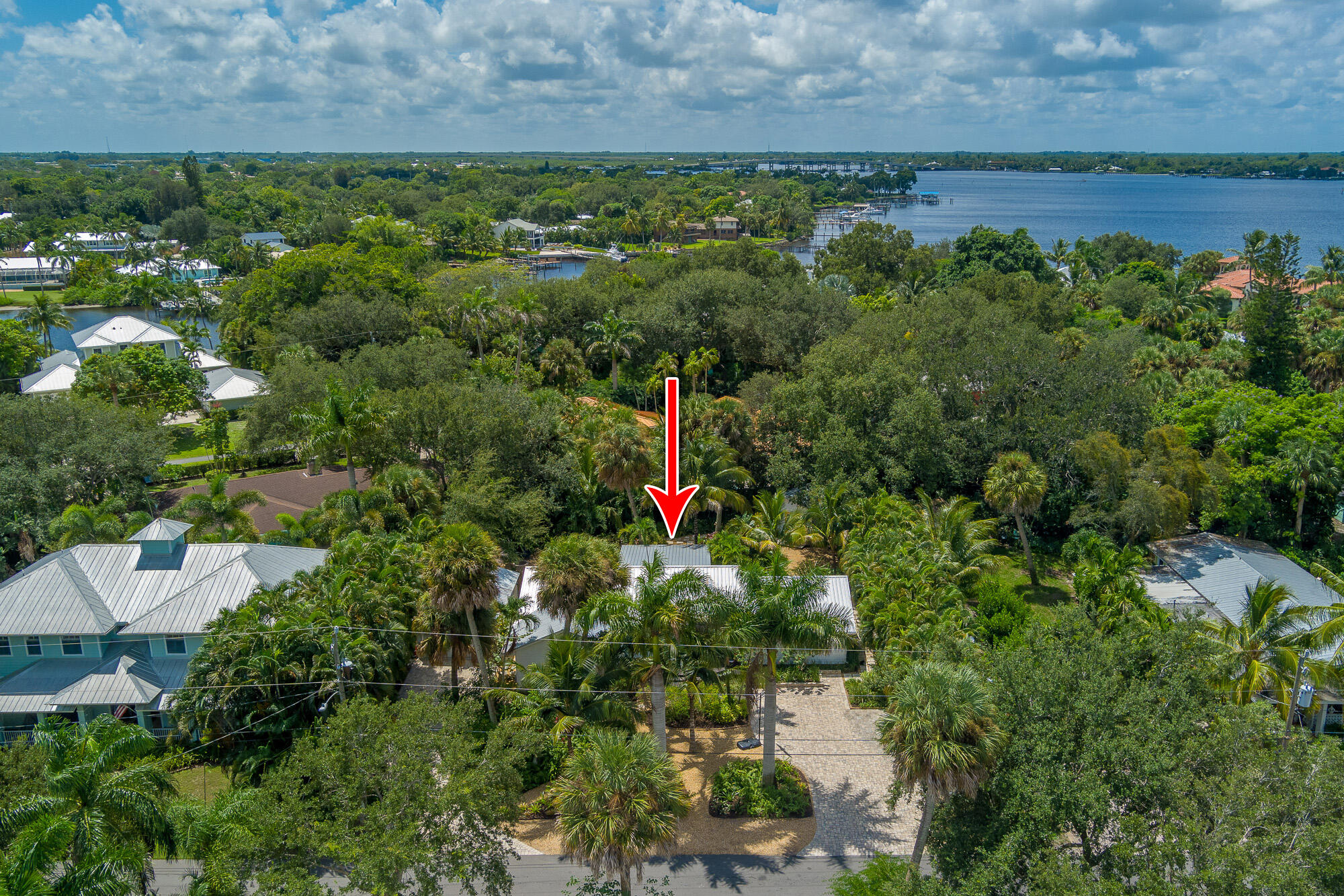 547 Southwest Riverview Street Stuart, FL 34994 - Photo 14 of 47 547 SW Riverview St, Stuart, FL 34994-3