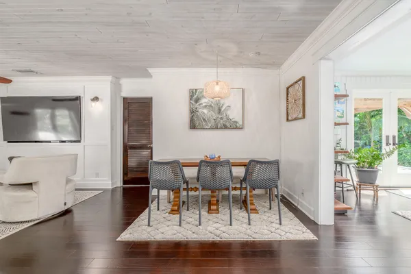 $889,000 | 547 Southwest Riverview Street, Stuart, FL 34994
