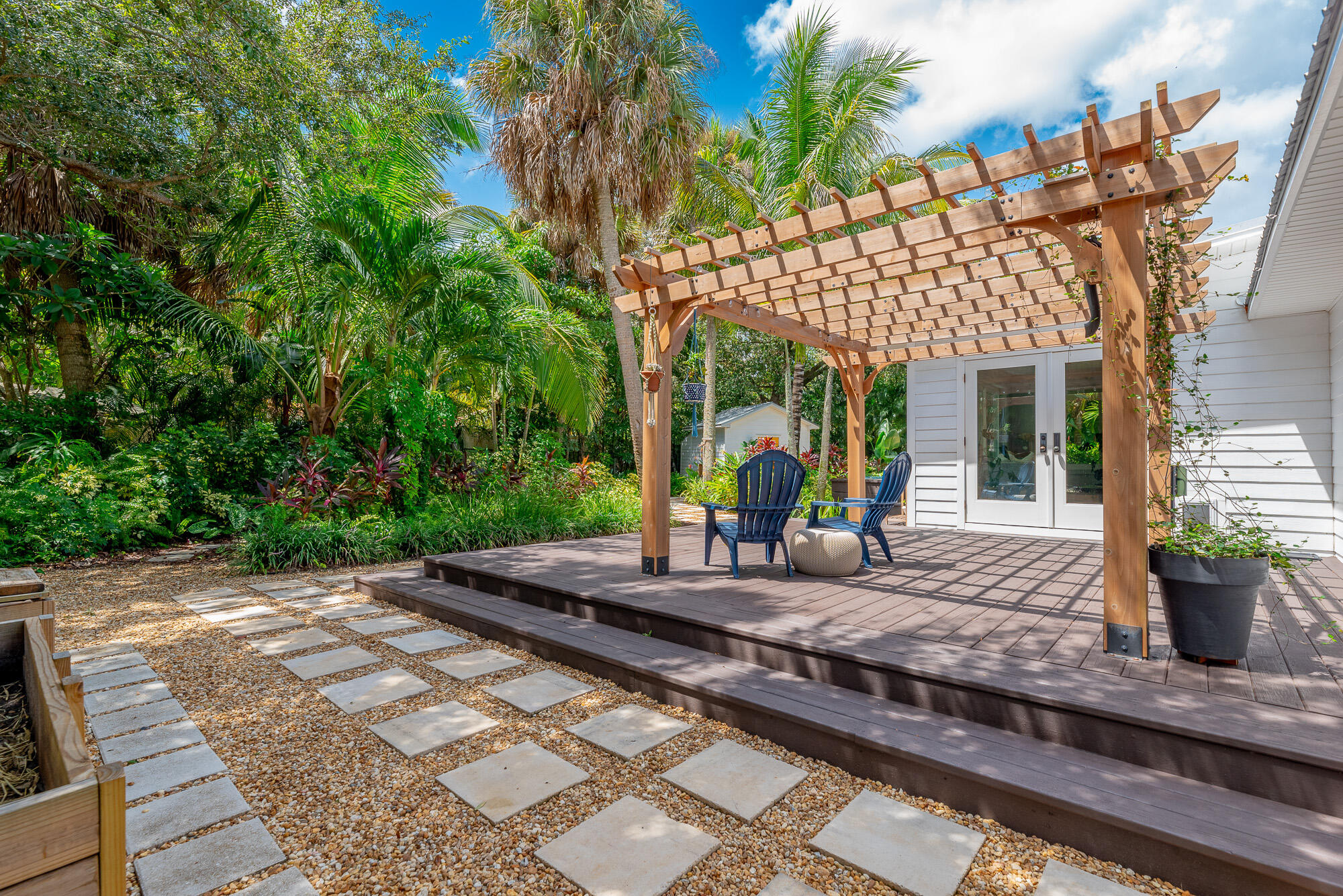 547 Southwest Riverview Street Stuart, FL 34994 - Photo 42 of 47 547 SW Riverview St, Stuart, FL 34994-28