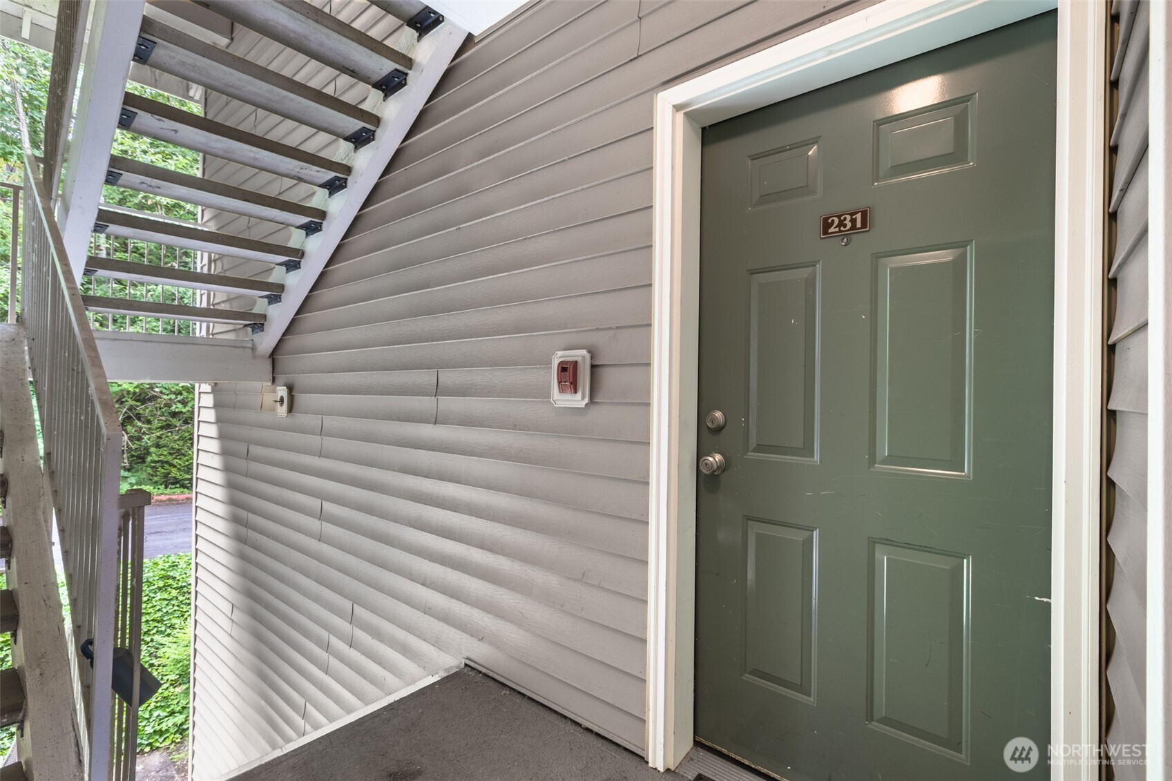 801 North Rainier Avenue, Unit F231 Renton, WA 98057 - Photo 2 of 23