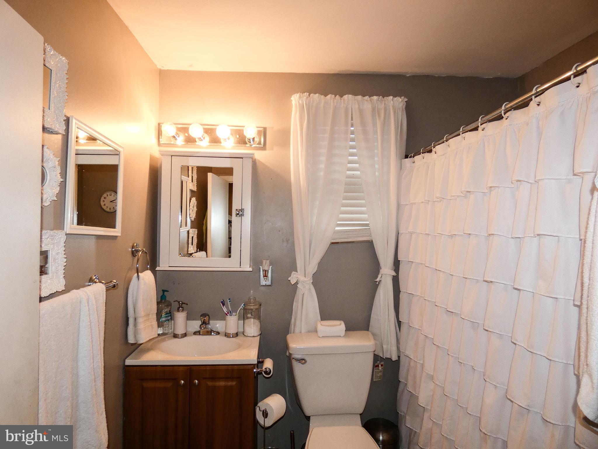44 Wilson Road Clementon, NJ 08021 - Photo 7 of 16