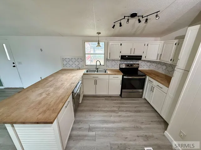 $39,900 | 448 Highway 26, Unit 1, Blackfoot, ID 83221