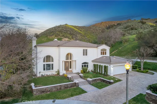 $4,799,000 | 25301 Prado De Los Arboles, Calabasas, CA 91302