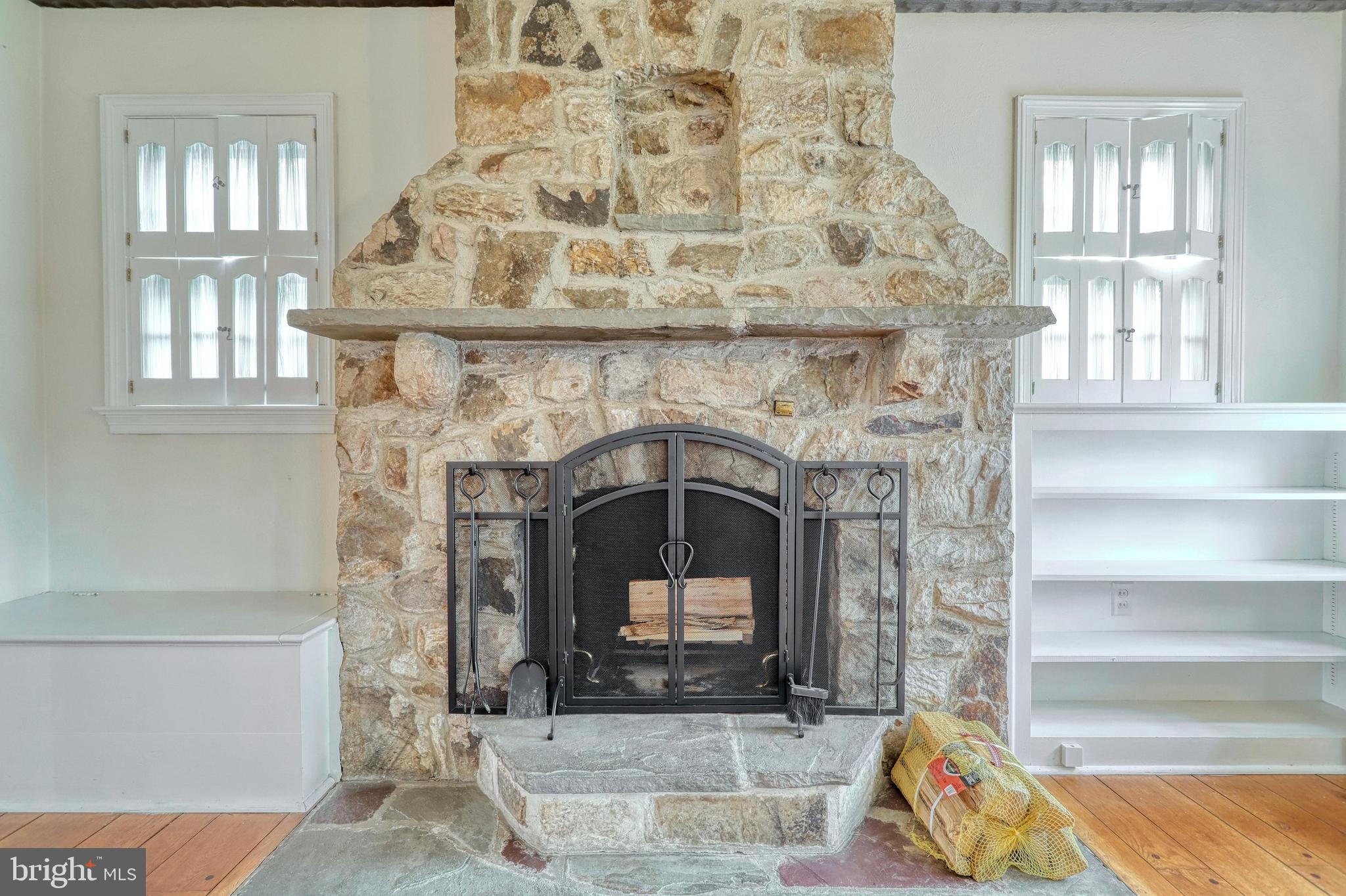 101 Lyndhurst Road York, PA 17402 - Photo 13 of 41 Wood Fireplace