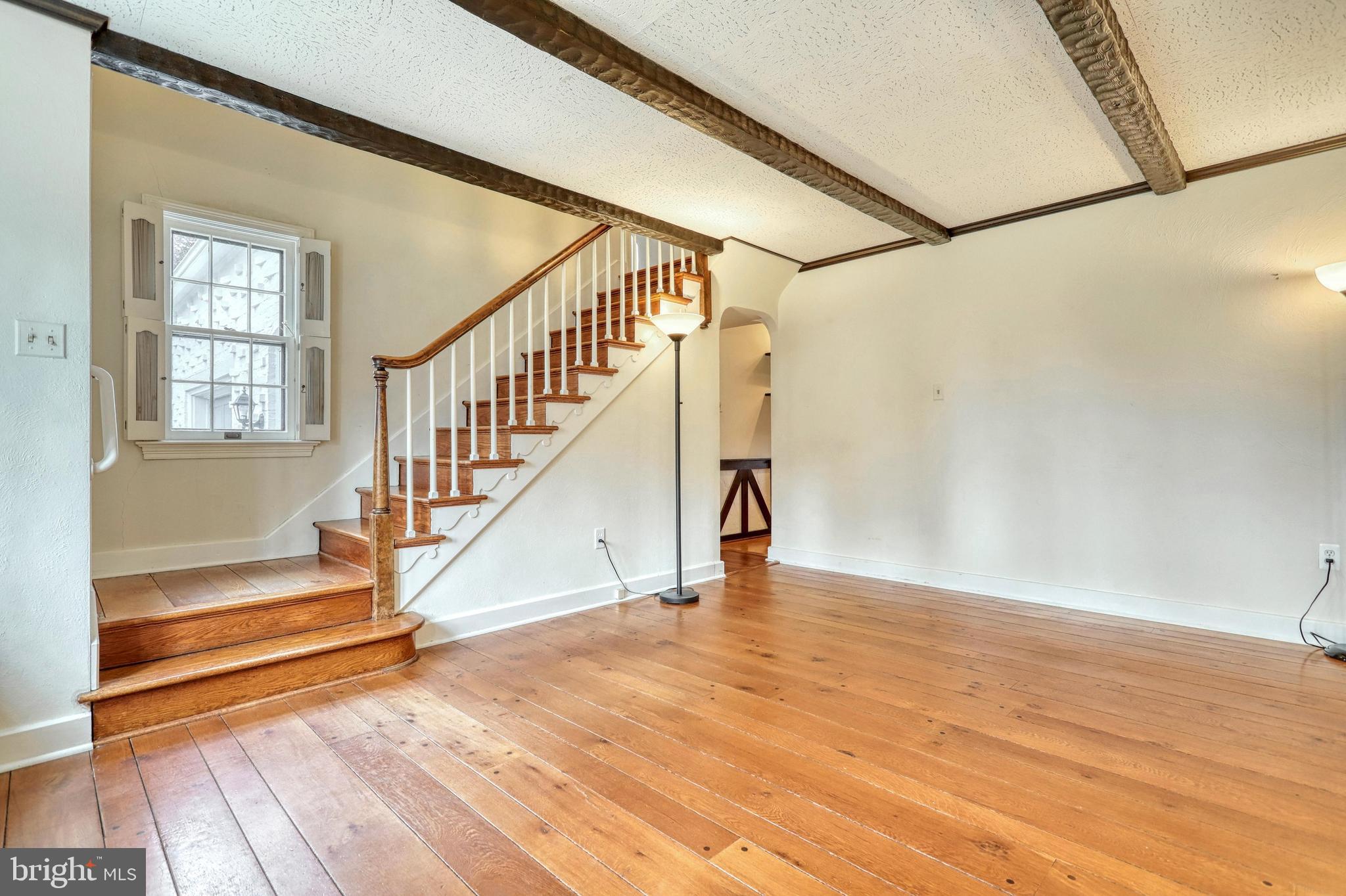 101 Lyndhurst Road York, PA 17402 - Photo 14 of 41 Living Room to upstairs