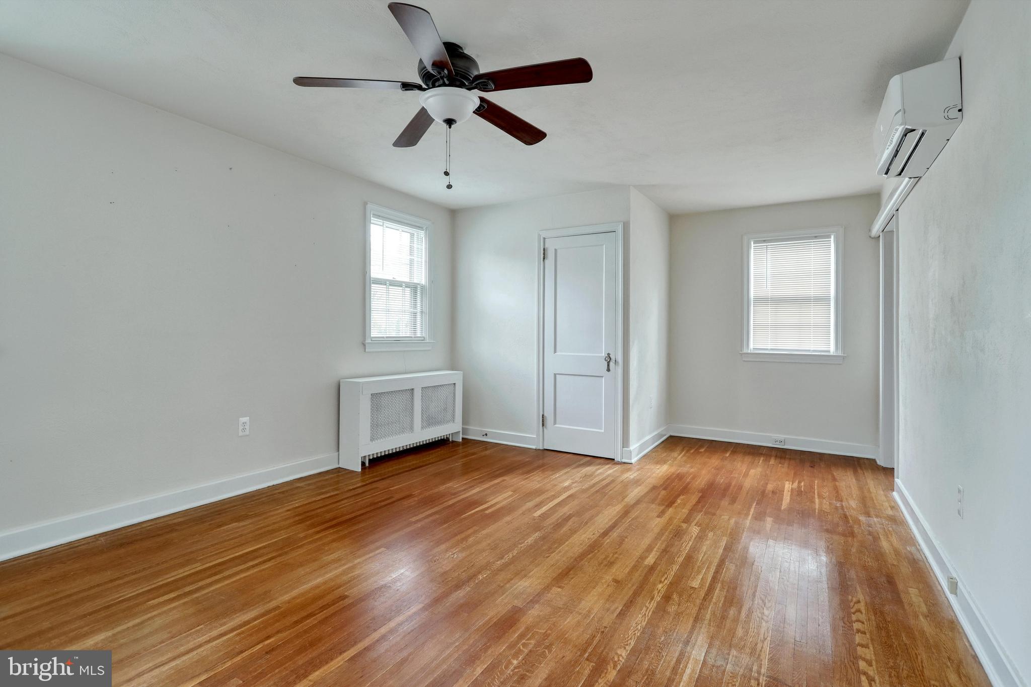 101 Lyndhurst Road York, PA 17402 - Photo 31 of 41 Master Bedroom