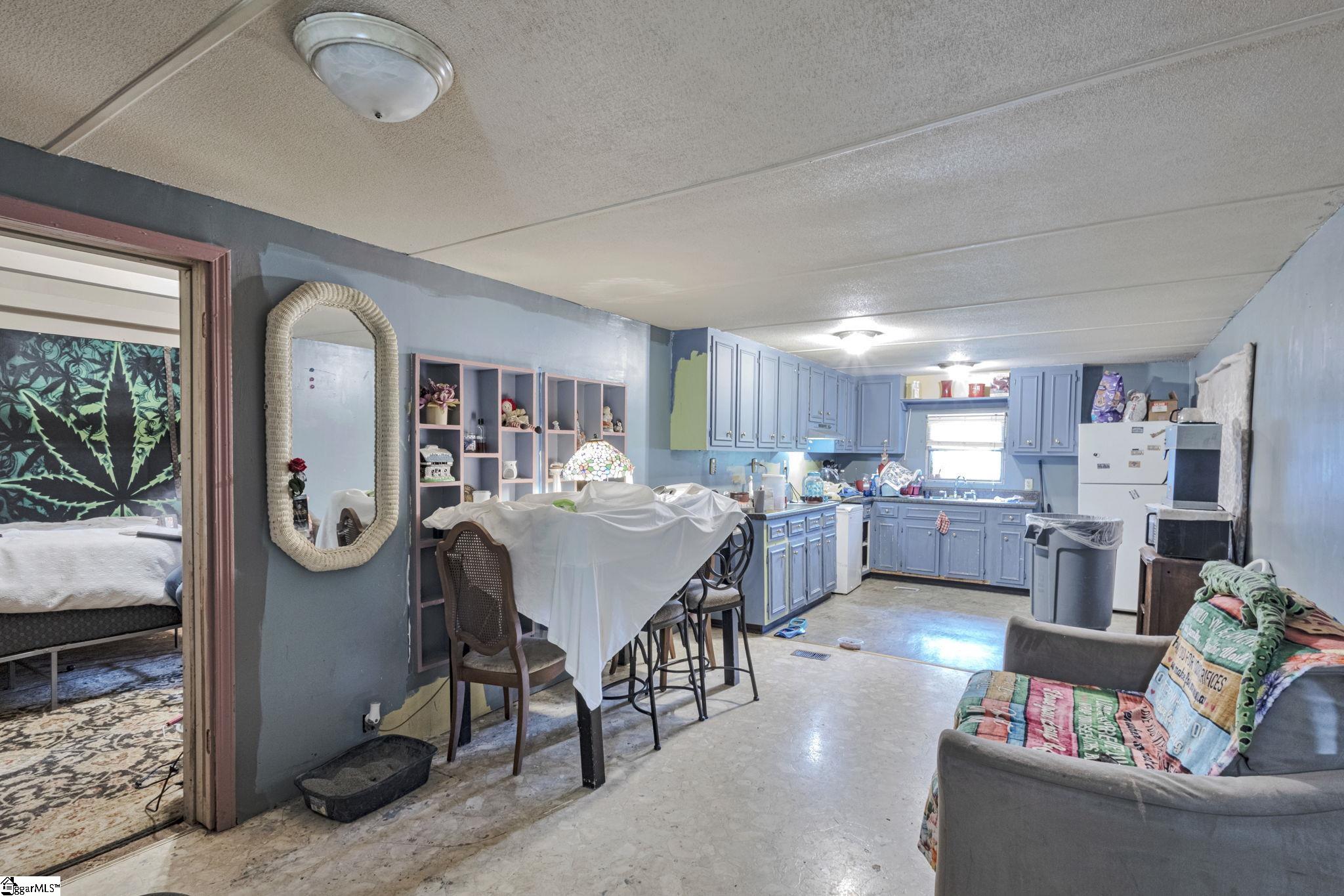 103 State Rd S-42-7141 Greer, SC 29651 - Photo 13 of 25 Gallery Image 13