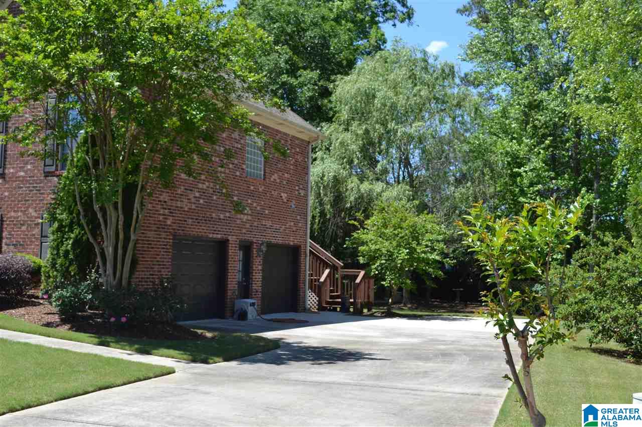 697 Wynlake Cove Alabaster, AL 35007 - Photo 3 of 29