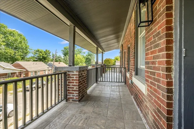 $1,200 | 2395 Forest Avenue, Unit 3, Memphis, TN 38112