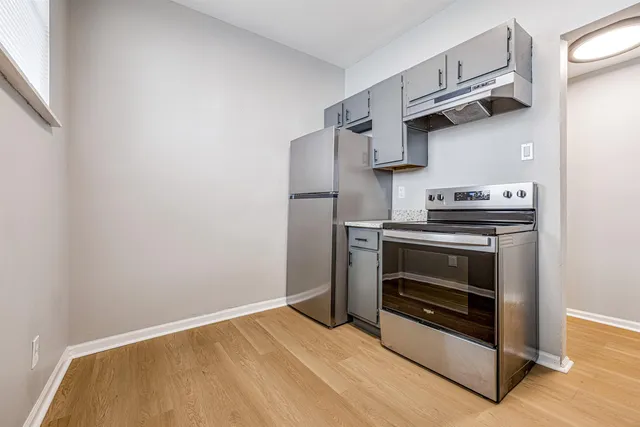 $1,100 | 2395 Forest Avenue, Unit 4, Memphis, TN 38112