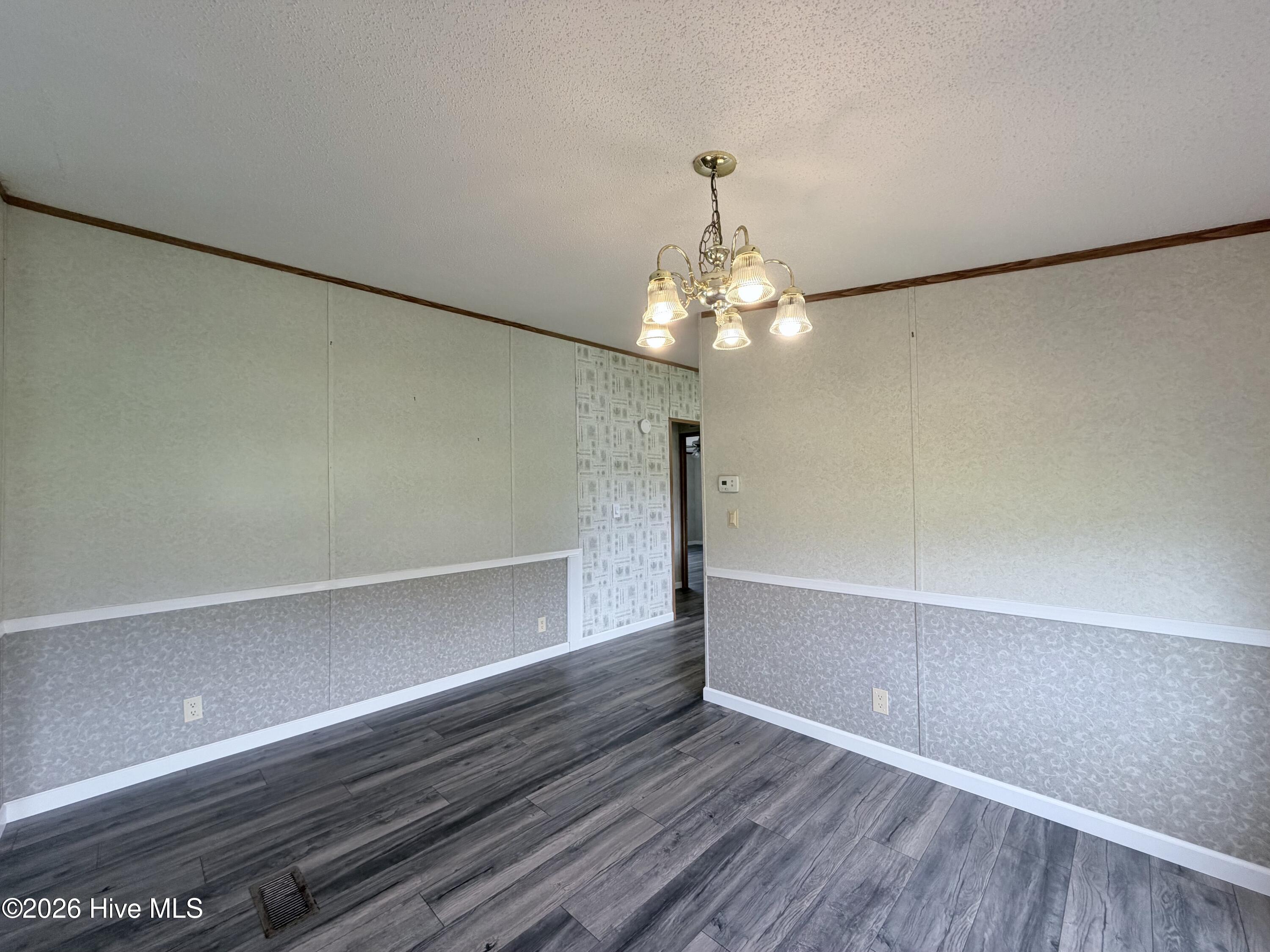 193 Mill Road Hertford, NC 27944 - Photo 6 of 34 Breakfast / Dining